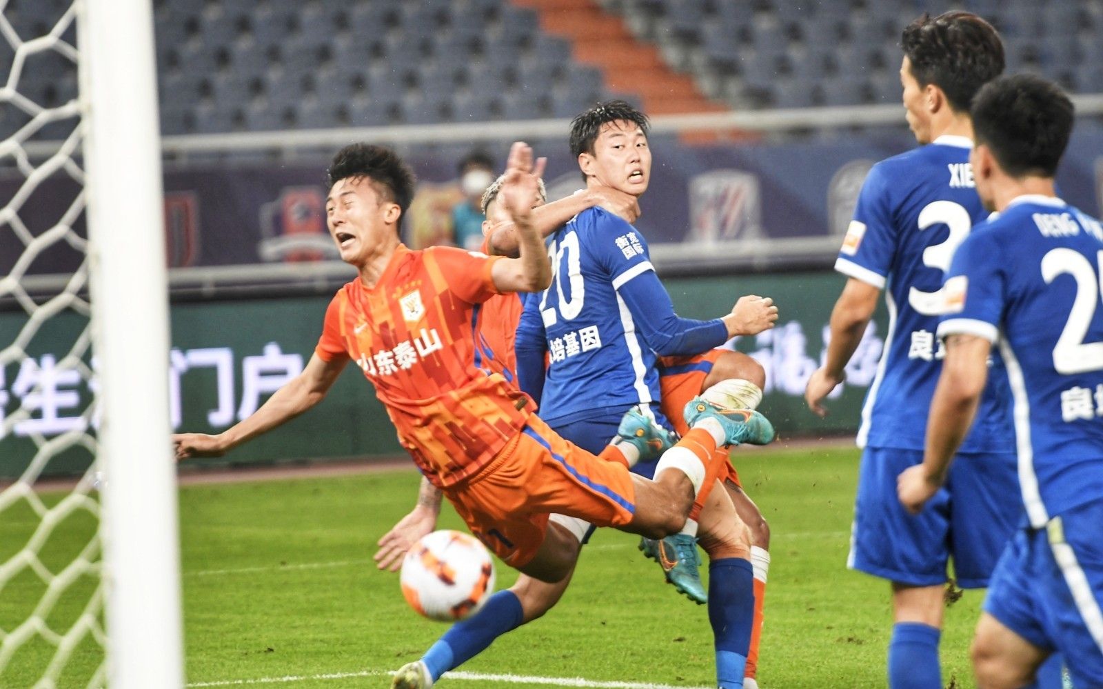 广厦防守铁血令人窒息