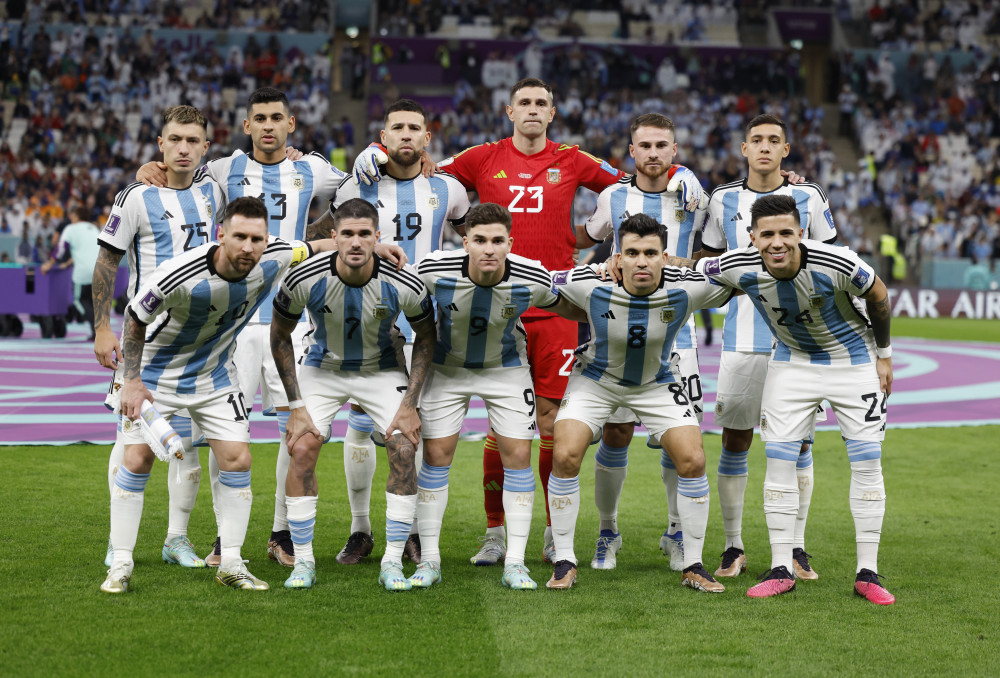 欧文突破制造罚球机会