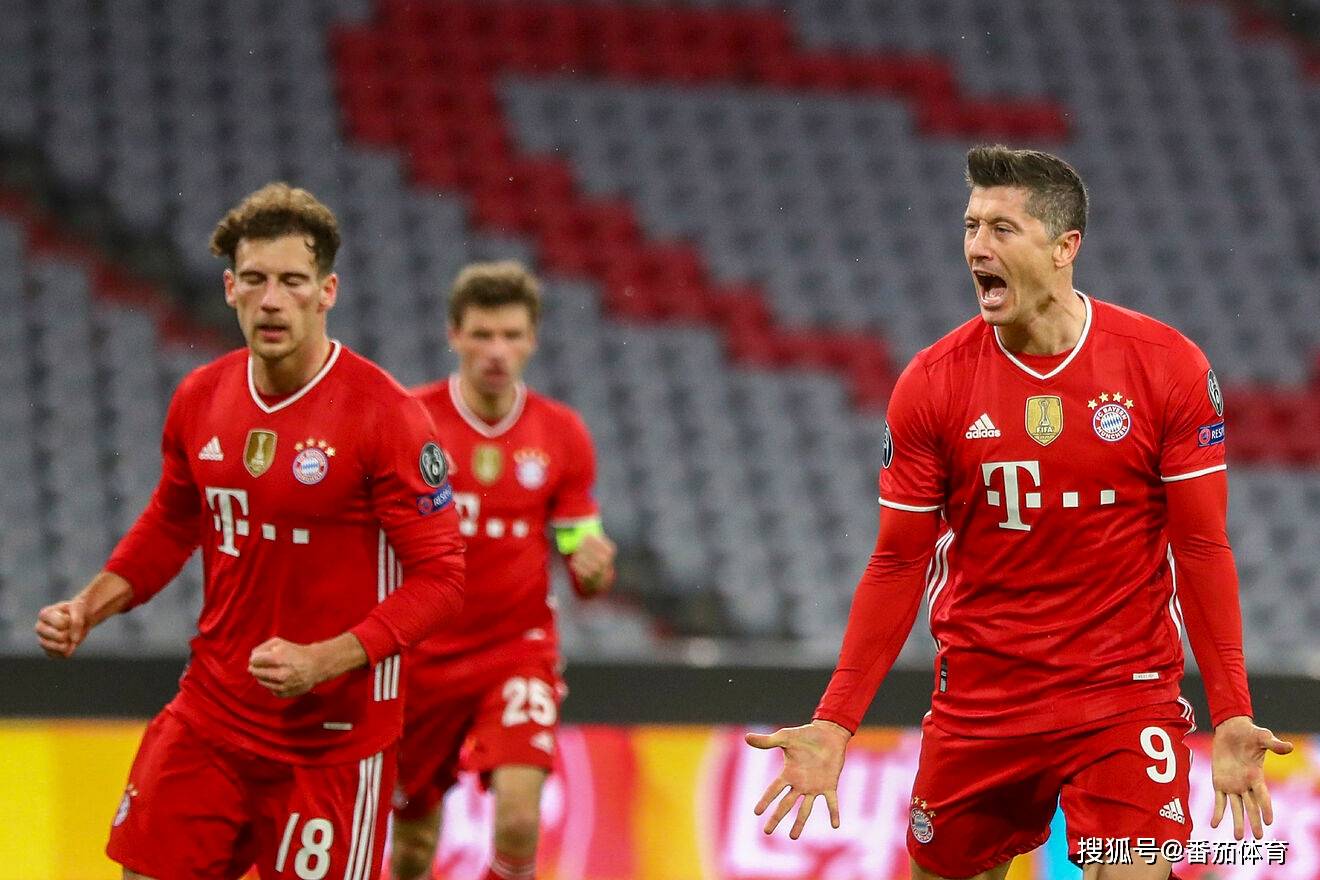 博主：广岛三箭主帅斯基伯目前并不存在去山东泰山的可能性