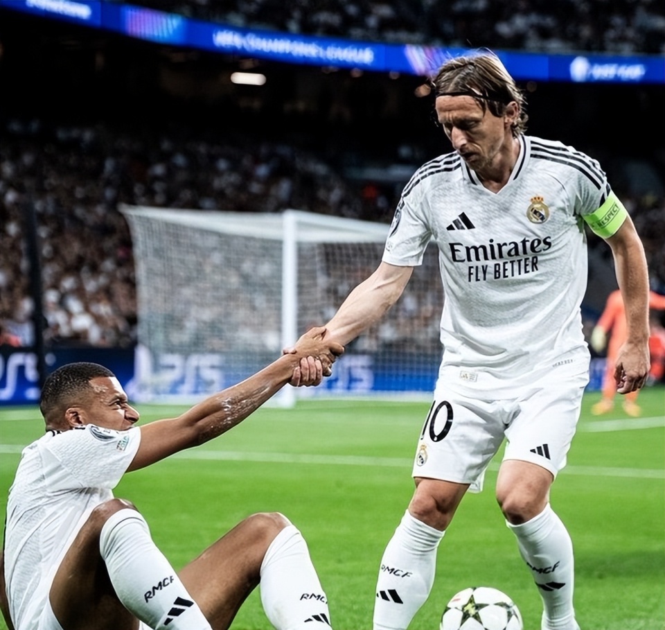 权田修一：申花外援的个人能力非常突出；拿到3分的感觉很好