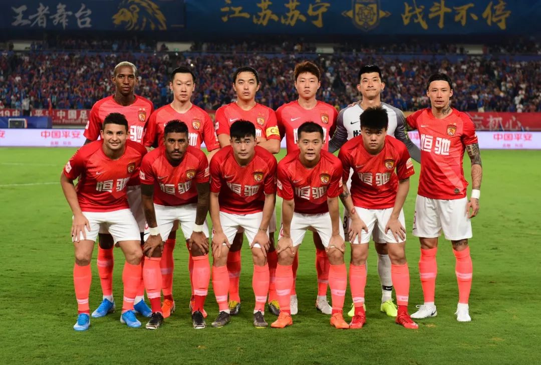 津门虎主力中锋将在12月31日来到申花！未来有望被重用，值得期待